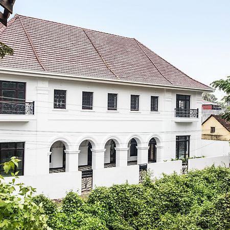 Alpha Old Court House Hotel Kochi Екстериор снимка