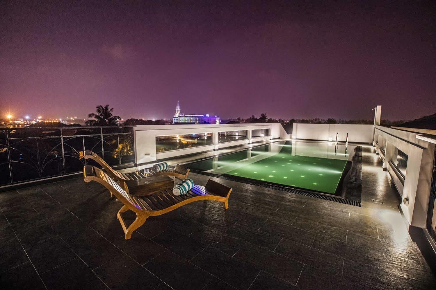 Alpha Old Court House Hotel Kochi Екстериор снимка